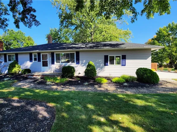 20498 Carlyle Dr, Strongsville, OH 44149