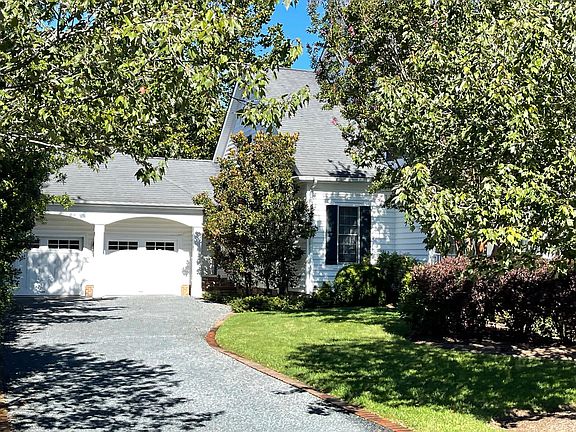 2nd image of 7058 Thomas Ln