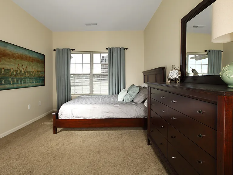 Avondale 55+ Apartments — Photo 6