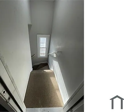 1110 E 93rd St #1 — Photo 5
