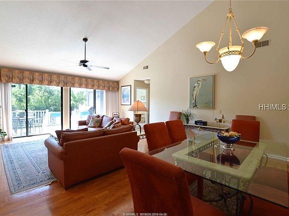 5th image of 27 Lake Forest Dr APT 3321