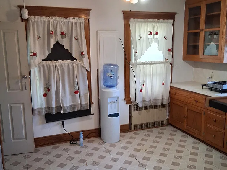 78 Savoy Pl — Photo 5
