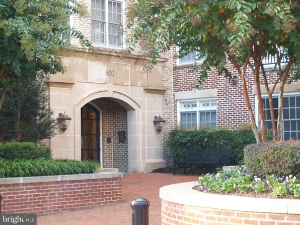 600 2nd St #303, Alexandria, VA 22314