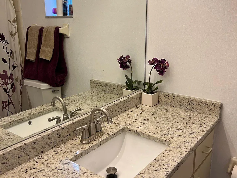 7833 Chediston Cir — Photo 8