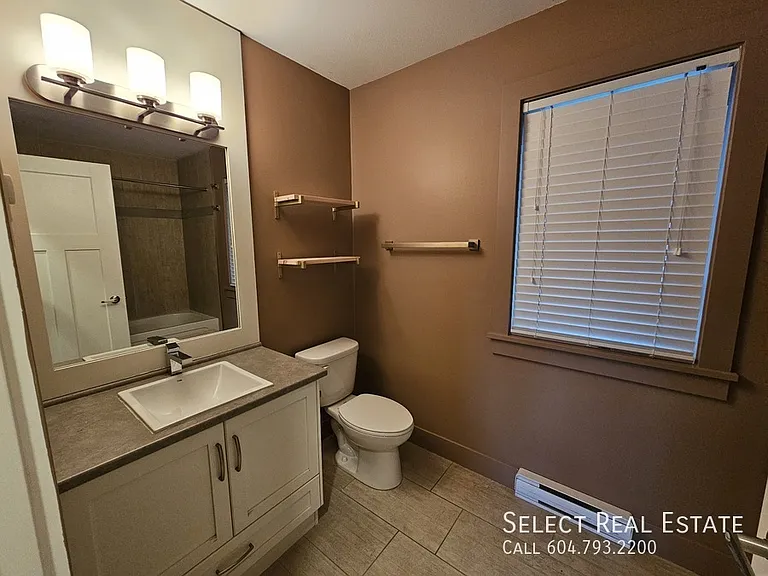 5497 Sockeye Ln #C — Photo 9