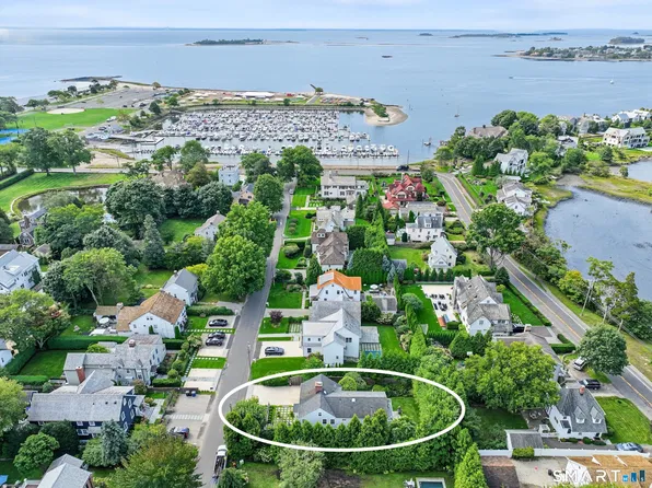 19 Roosevelt Road, Westport, CT 06880