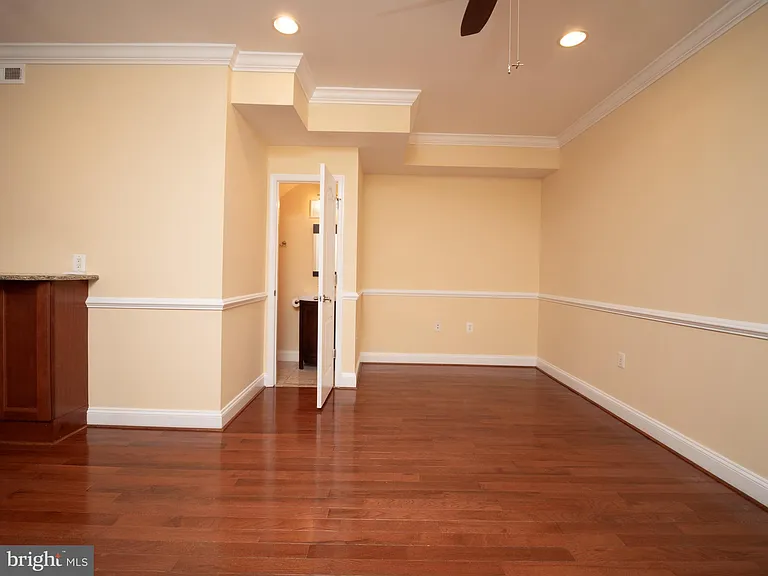 648 Newton Pl NW #2 — Photo 7