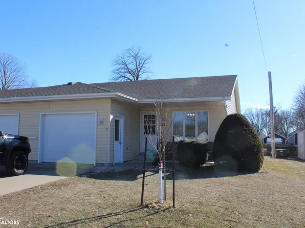 145 W 11th St, Garner, IA 50438