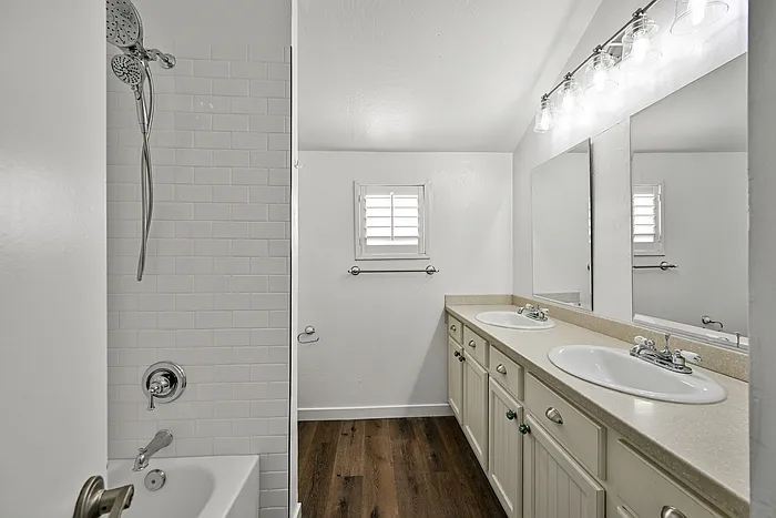 4549 E Rhonda Dr — Photo 15