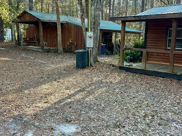 405 Gun Lake Cir, Tifton, GA 31794