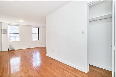 Rented by Living New York