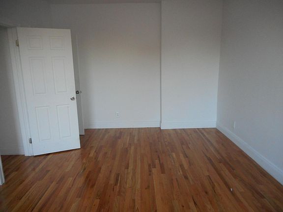 4th image of 7206 69th St APT C5