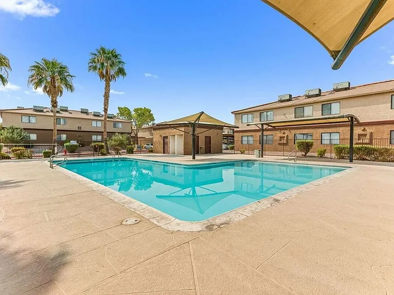 Arcadia Palms — Photo 34
