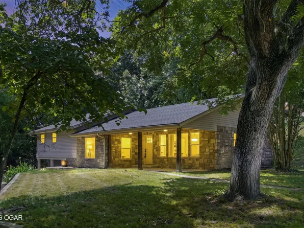 18317 Collins Rd, Springdale, AR 72764