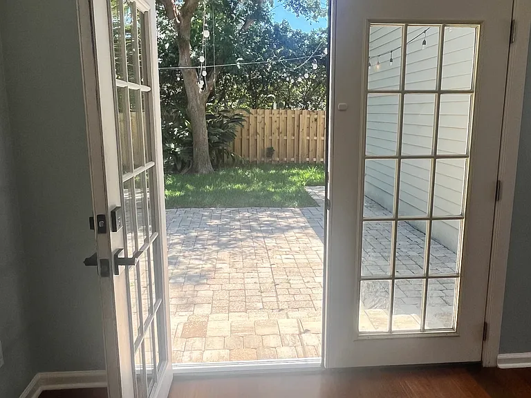 2891 Saint Maarten Ct — Photo 12