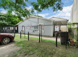 8416 La Porte Rd, Houston, TX 77012