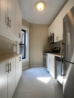 Rented by Oxford Property Group | media 15