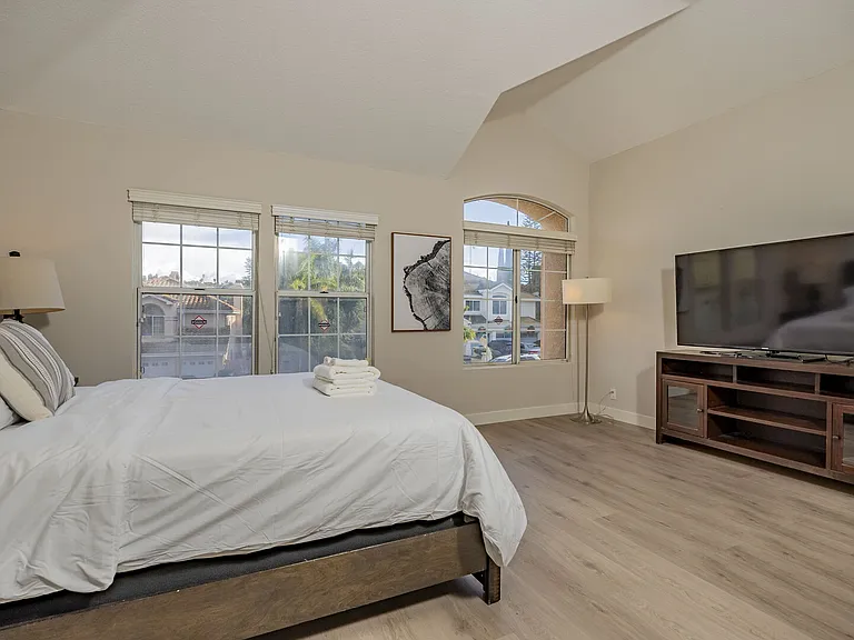 Benfield Pl — Photo 27