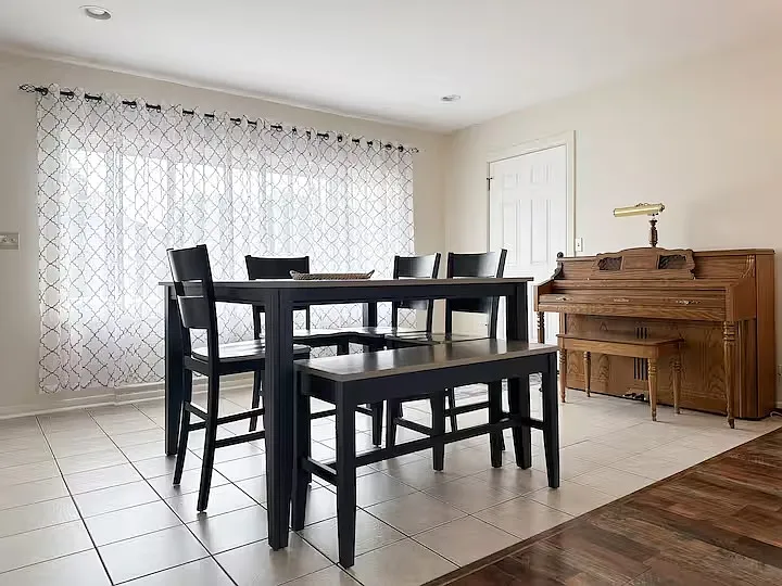336 Everhard Rd SW #1 — Photo 6