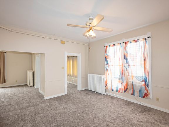 4th image of 809 S 9th St