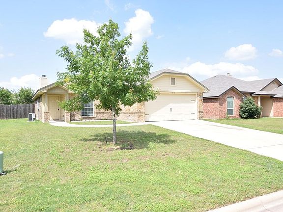 2nd image of 10016 Sunny Side Ln