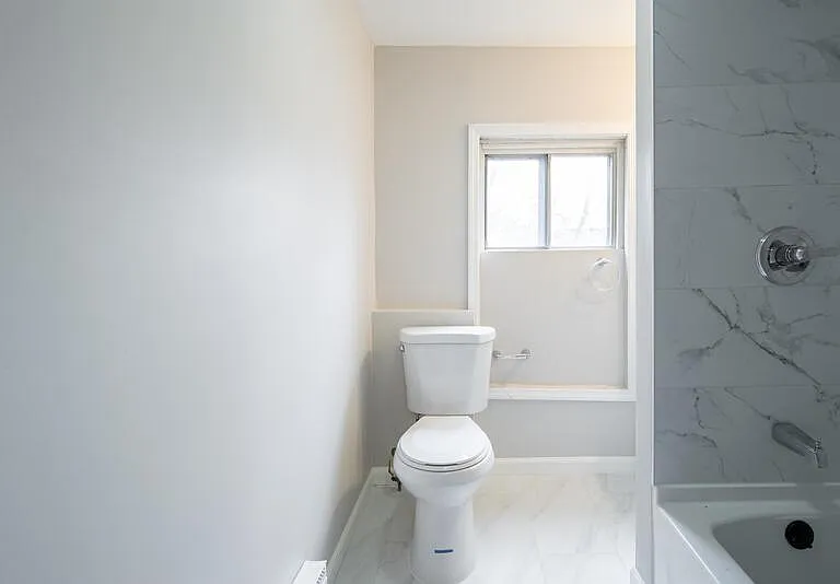 649 4th St #2 — Photo 8