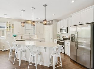 133 Parkview Ln, Cologne, MN 55322