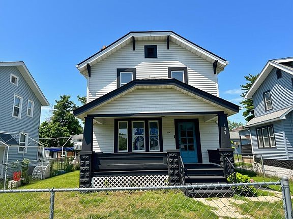 3rd image of 107 N Powell Ave