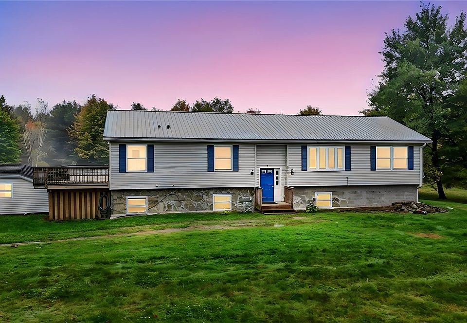 1st image of 224 Squires Rd