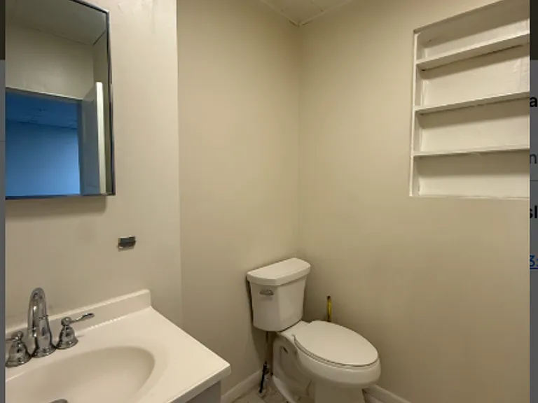 446 McKean Ave — Photo 9