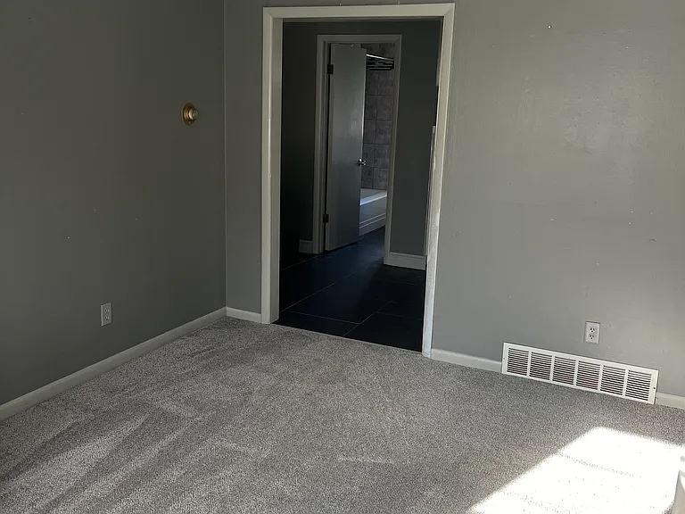 86 1/2 Fisher Rd #1/2 — Photo 14