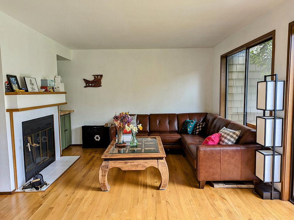 1st image of 11707 Stendall Pl N