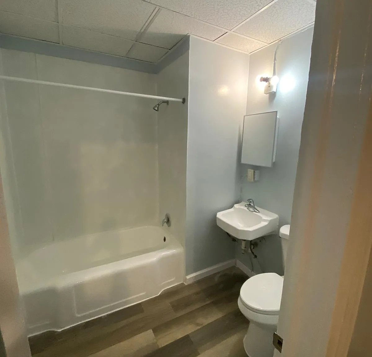 910 Park Street - 2 — Photo 2