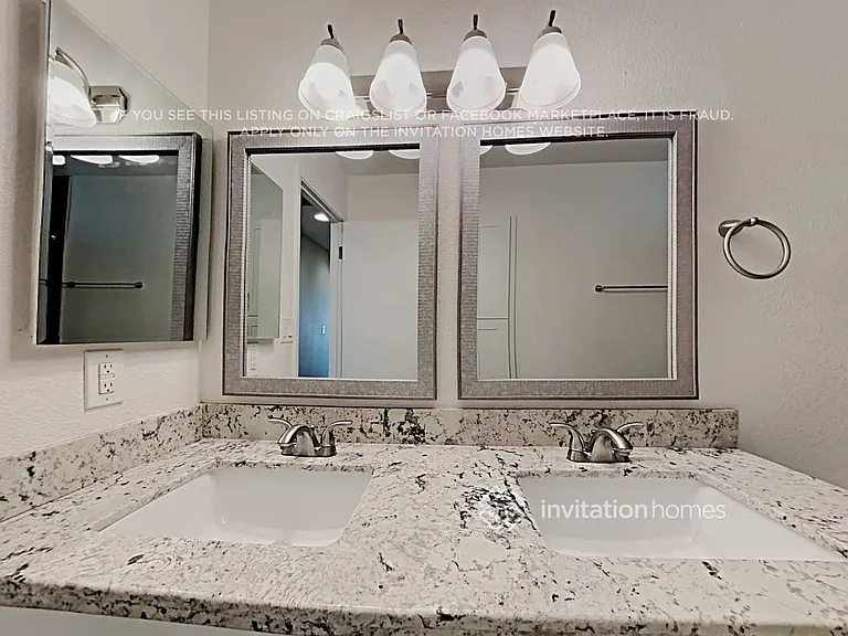 1412 E Hermosa Dr — Photo 16