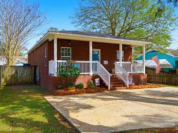 4th image of 542 S 1st St