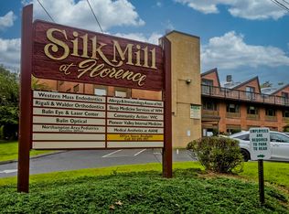 267 Locust St APT 1E, Northampton, MA 01062