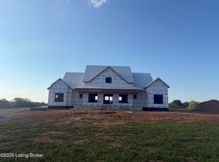 10 Old Jericho Rd, La Grange, KY 40031