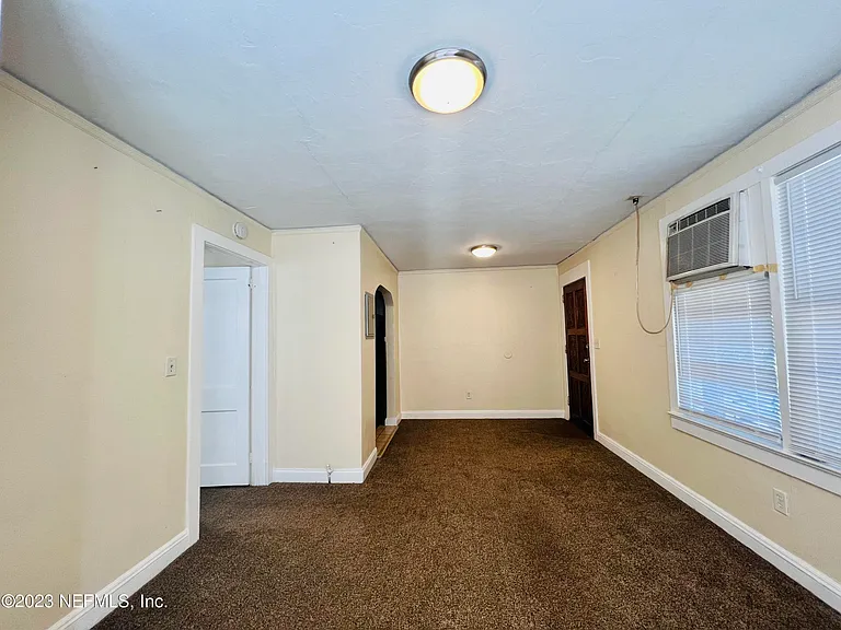 708 Shearer Ave #2 — Photo 4