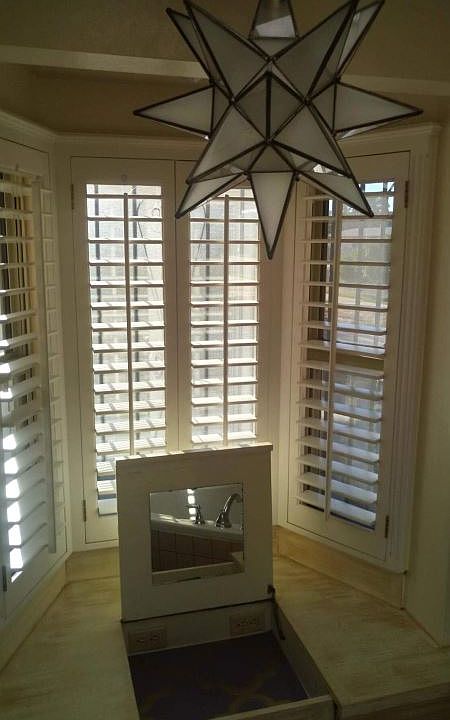 1st image of 9604 Bellis Ave