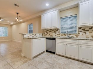 430A Pecore St, Houston, TX 77009