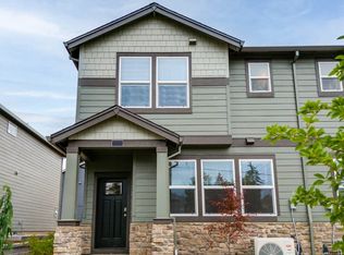 17197 SE Maple Hill Ln, Happy Valley, OR
