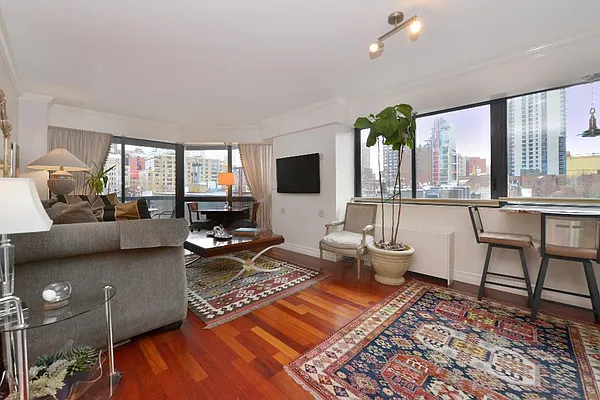 Rented by Level Group | media 24