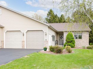 1615 Stacy Ln, Fort Atkinson, WI 53538