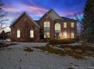 18776 Bayberry Way, Northville, MI
