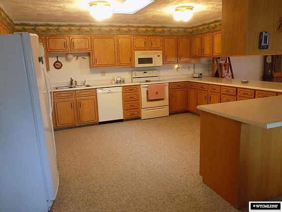 4th image of 107 Crest Dr