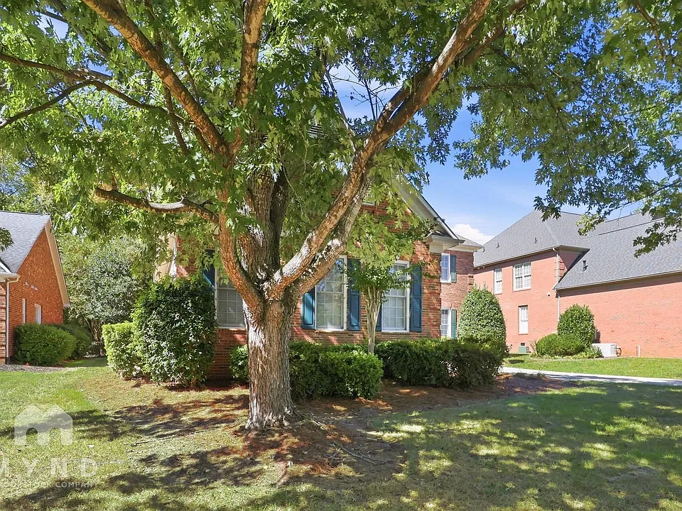 11644 James Richard Dr