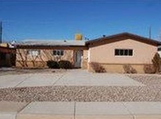 1413 June St NE, Albuquerque, NM 87112