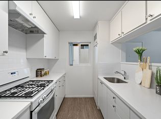 646 N. Juanita Ave, Los Angeles, CA 90004