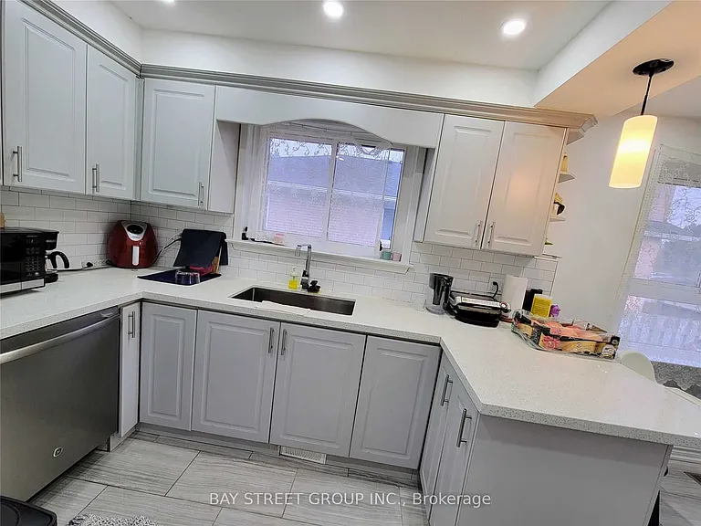 23 Dalcourt Dr #MAIN — Photo 19