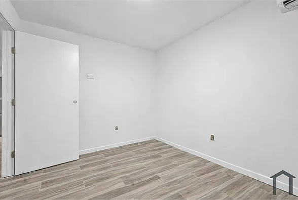 1398 Fulton Ave #1 — Photo 3